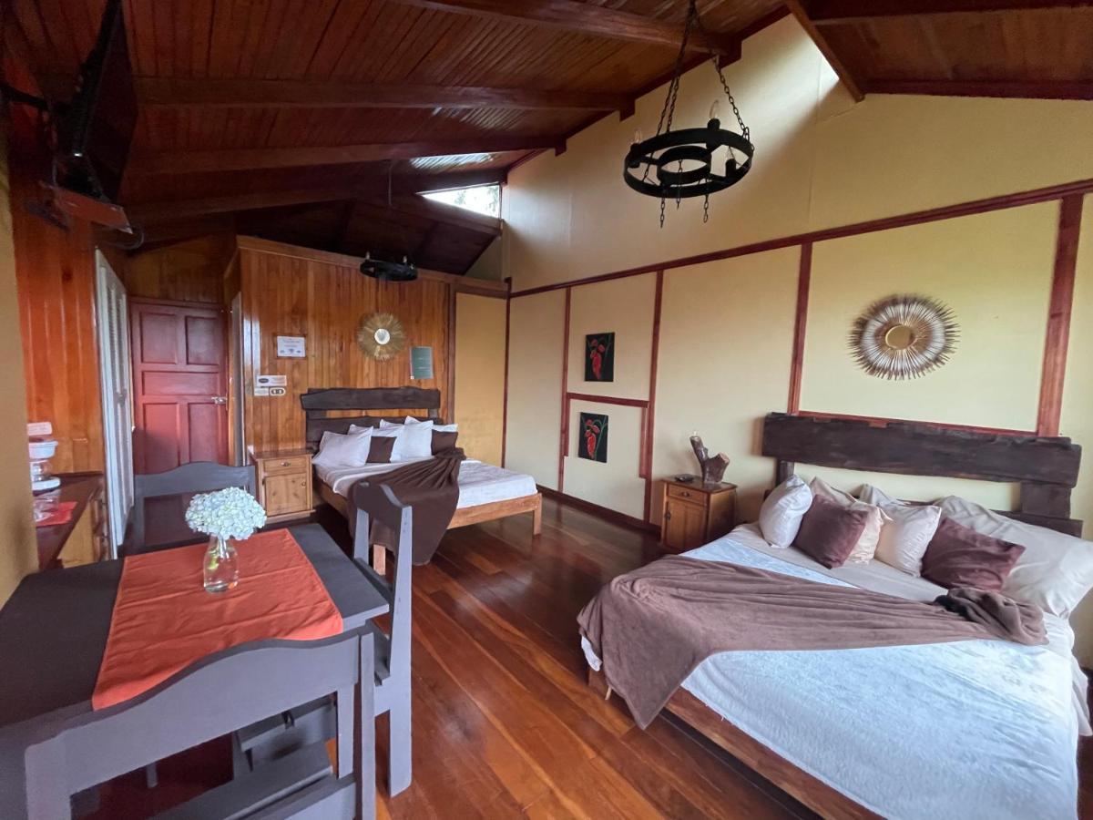 Poas Volcano La Paz Tiquicia Lodge Vara Blanca  외부 사진